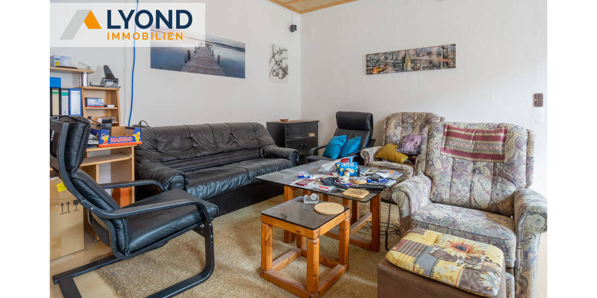 Etagenwohnung Gelsenkirchen Ückendorf - 3 Zimmer, 84 m&sup2;, 131.000&euro; | Angebot:24032435