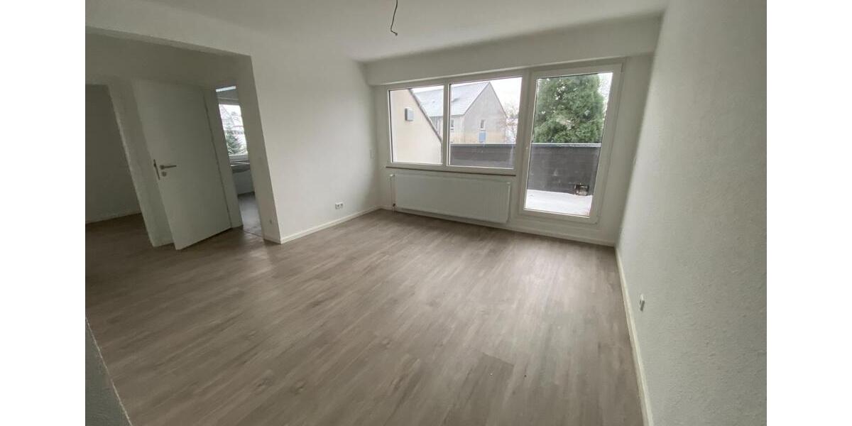 Kernsanierte 2-Zimmer Wohnung m. Loggia und neuem Badezimmer 2 zimmer