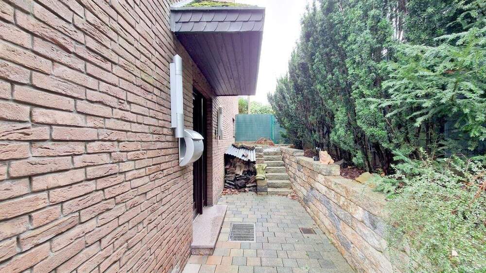 Einfamilienhaus Mülheim Holthausen - 5 Zimmer, 216 m&sup2;, 599.000&euro; | Angebot:25339695