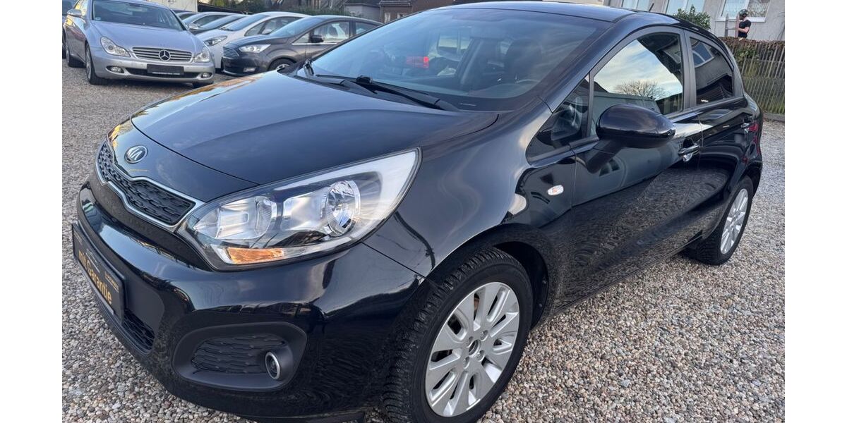 Kia Rio 138.000 km 5.499 &euro; Essen 45355