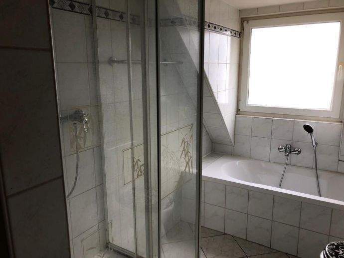 Etagenwohnung Gelsenkirchen Horst - 4 Zimmer, 85 m&sup2;, 700&euro; | Angebot:24268970