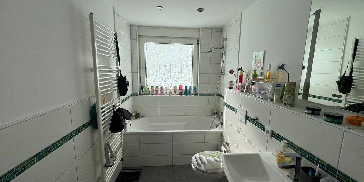 Reihenmittelhaus Bochum Wattenscheid - 5 Zimmer, 118 m&sup2;, 350.000&euro; | Angebot:26291534