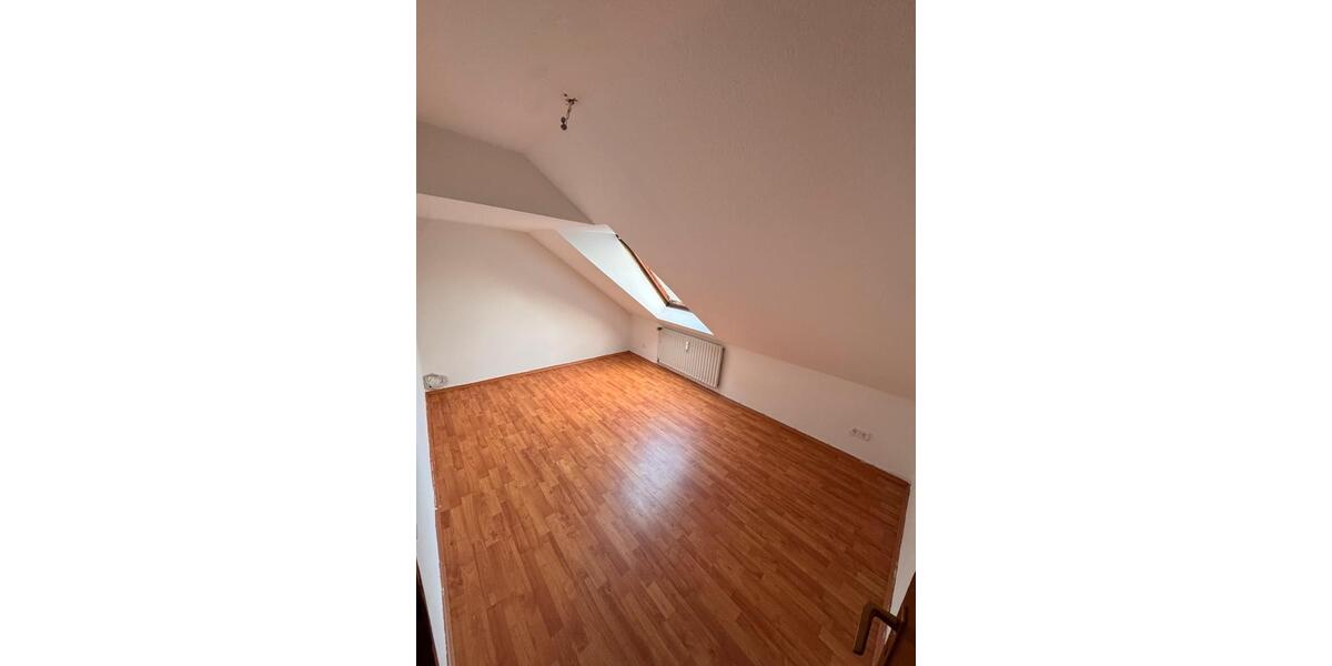 Dachgeschoßwohnung Herne Baukau - 2 Zimmer, 40 m&sup2;, 420&euro; | Angebot:26305502