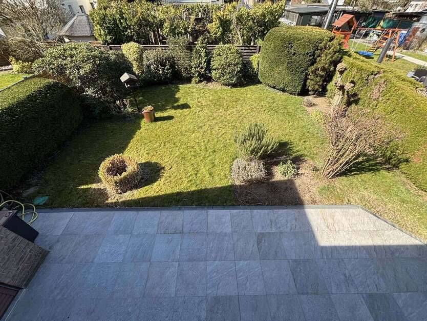 Haus zum Kaufen in Duisburg 775.000 € 190 m²