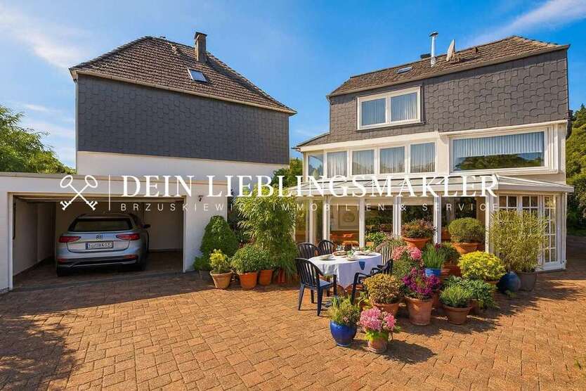 Haus zum Kaufen in Mülheim an der Ruhr 569.000 € 223 m² 7 zimmer