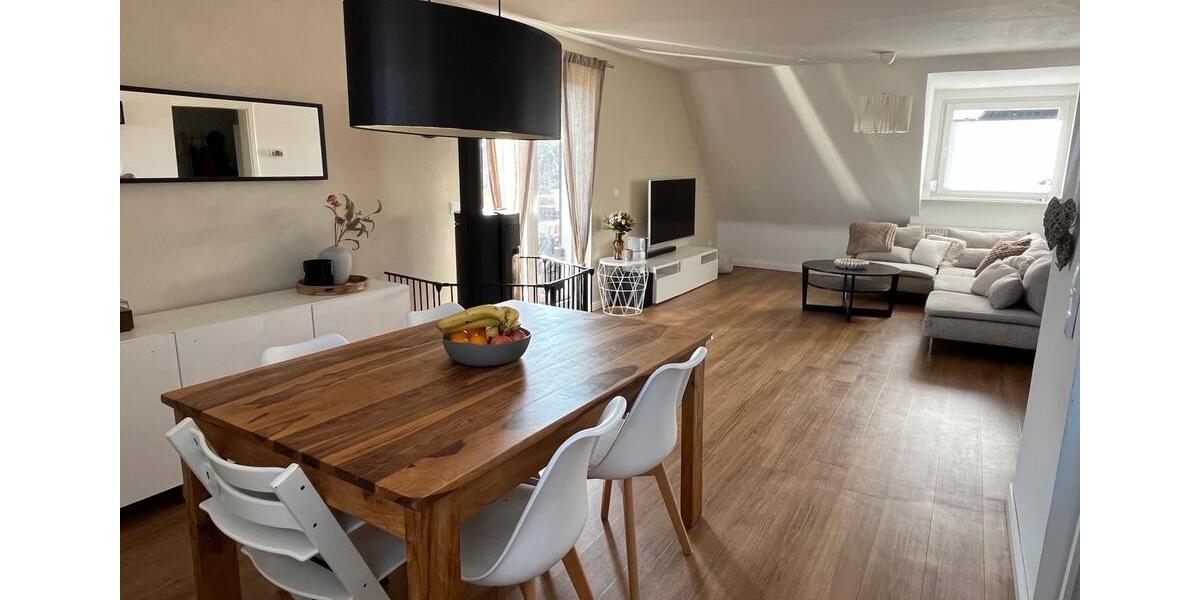 Dachgeschoßwohnung Essen Stadtbezirk IV - 4 Zimmer, 79 m&sup2;, 255.000&euro; | Angebot:27624224
