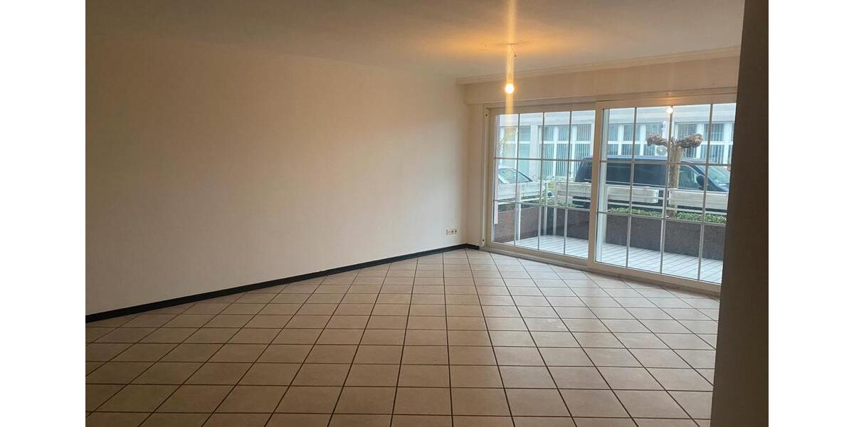 Wohnung zu vermieten 72 qm EG 1 zimmer