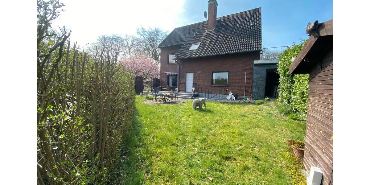 Einfamilienhaus Moers Rheinkamp - 695.000&euro; | Angebot:26653630