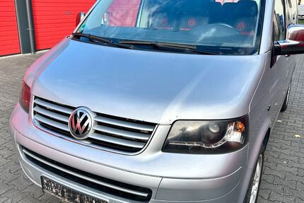 VW T5 Transporter 357.333 km 5.400 &euro; Oberhausen 46145