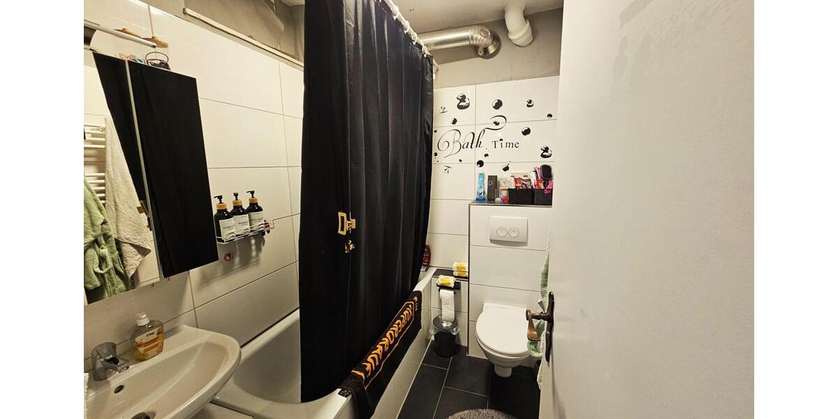 Etagenwohnung Herne Wanne-Bickern - 3.5 Zimmer, 66 m&sup2;, 450&euro; | Angebot:26334947