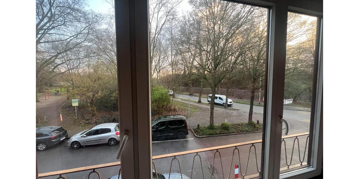 Etagenwohnung Duisburg Mittelmeiderich - 2 Zimmer, 55 m&sup2;, 89.000&euro; | Angebot:26400081