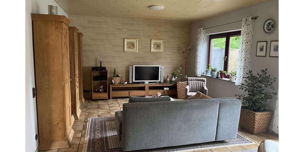 Haus zum Kaufen in Moers 395.000 € 199 m² 7 zimmer