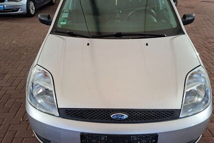 Ford Fiesta 149.500 km 2.750 € Wülfrath 42489