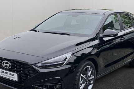 Hyundai i30 3.694 km 21.590 &euro; Castrop-Rauxel 44575