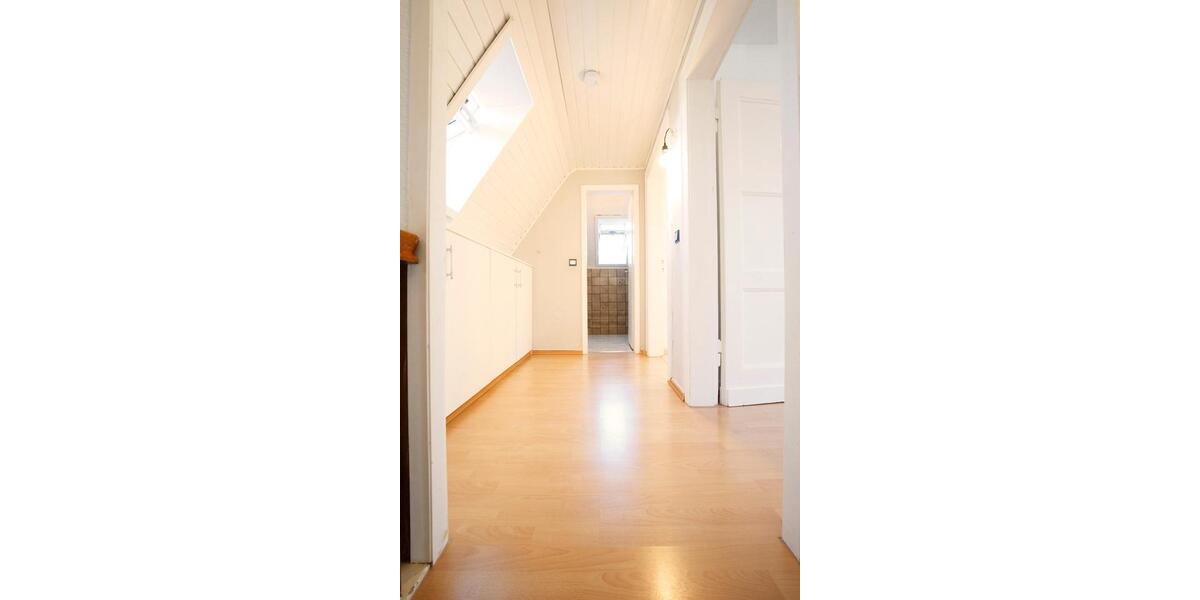 Doppelhaushälfte Dinslaken Hiesfeld - 6 Zimmer, 146 m&sup2;, 399.000&euro; | Angebot:26803548