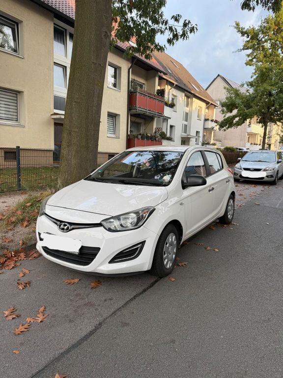 Hyundai i20 54.749 km 4.999 € Bochum 44807