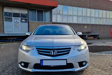 Honda Accord 199.550 km 8.200 &euro; Ratingen 40880