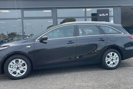 Kia ceed Sportswagon 12.000 km 25.990 € Wesel 46485