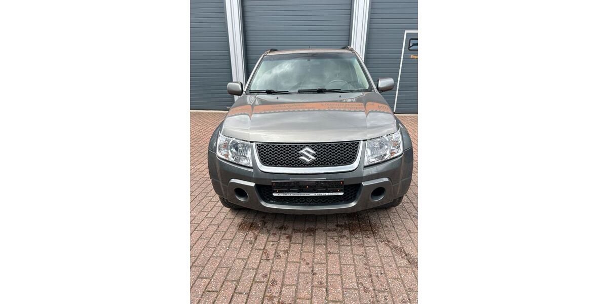 Suzuki Grand Vitara 156.000 km 2.500 &euro; Duisburg 47239