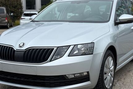 Skoda Octavia 133.000 km 10.350 € Ratingen 40878