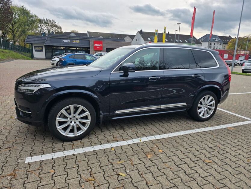 Volvo XC90 82.943 km 35.900 € Essen 45307