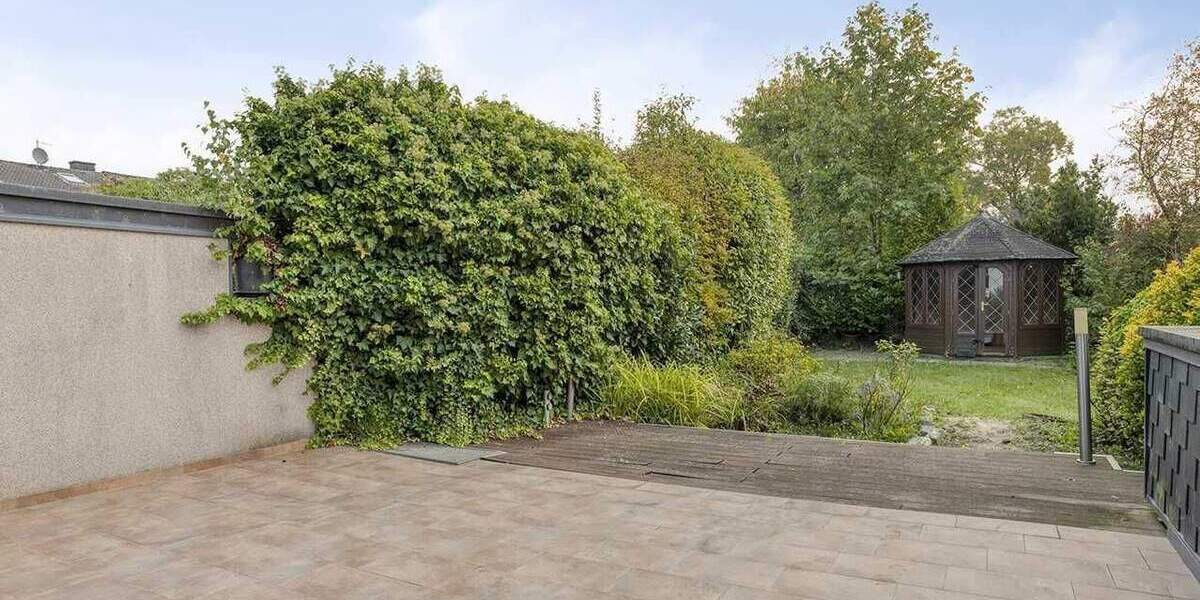 Attraktive Doppelhaushälfte mit Garage und Gartenidylle in Ratingen-Homberg 5 zimmer