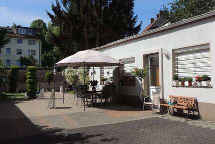 Haus zum Kaufen in Essen 615.000 € 410 m² 14 zimmer