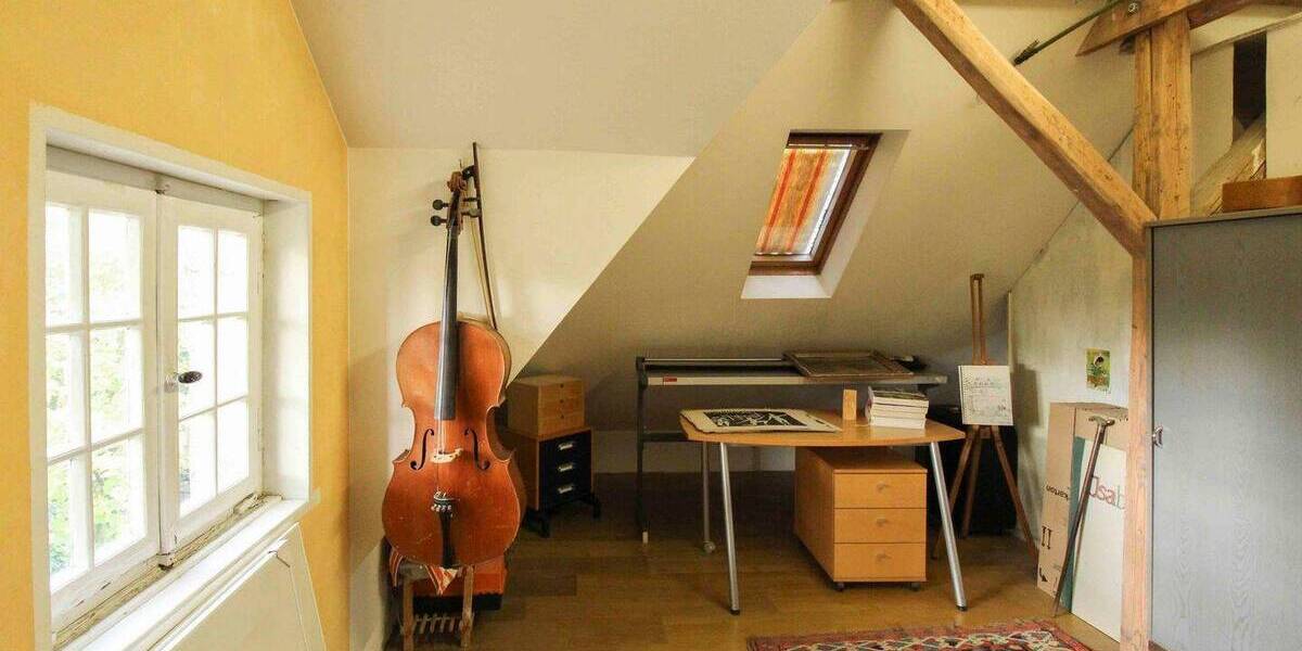 Einfamilienhaus Neukirchen-Vluyn Neukirchen - 7 Zimmer, 133 m&sup2;, 330.000&euro; | Angebot:26841699