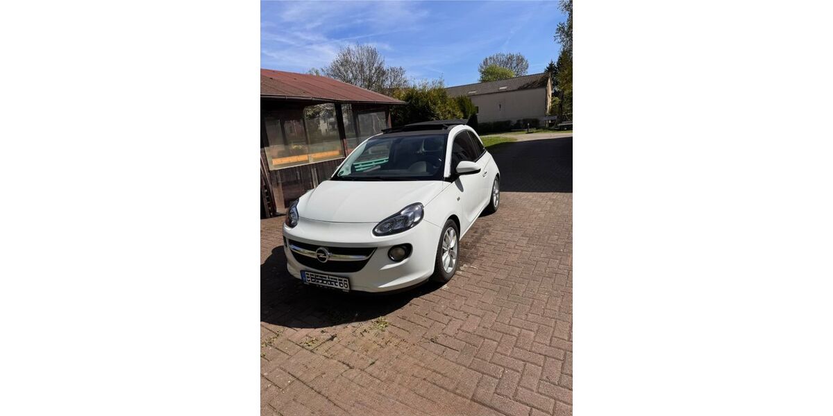 Opel Adam 65.600 km 9.390 &euro; Duisburg 47137