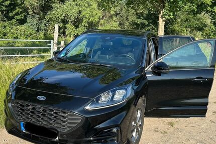 Ford Kuga 81.500 km 21.300 &euro; Duisburg 47259