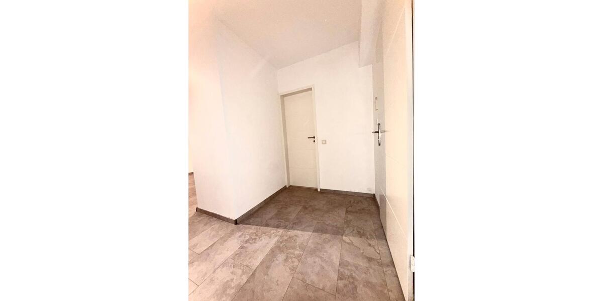 Erdgeschoßwohnung Essen Stadtbezirk IX - 1.5 Zimmer, 33 m&sup2;, 450&euro; | Angebot:26356498