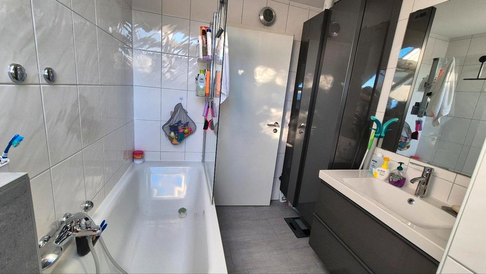 Wohnung 2 Etage mit 65qm WFL 2 zimmer