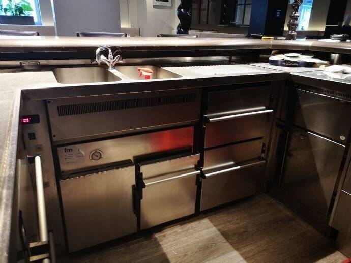 RESERVIERT - Restaurant + Bar + Appartement am besten Platz in Velbert zimmer