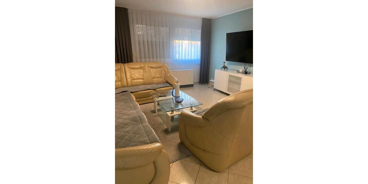 Erdgeschoßwohnung Duisburg Hamborn - 4.5 Zimmer, 99 m&sup2;, 159.000&euro; | Angebot:27101442