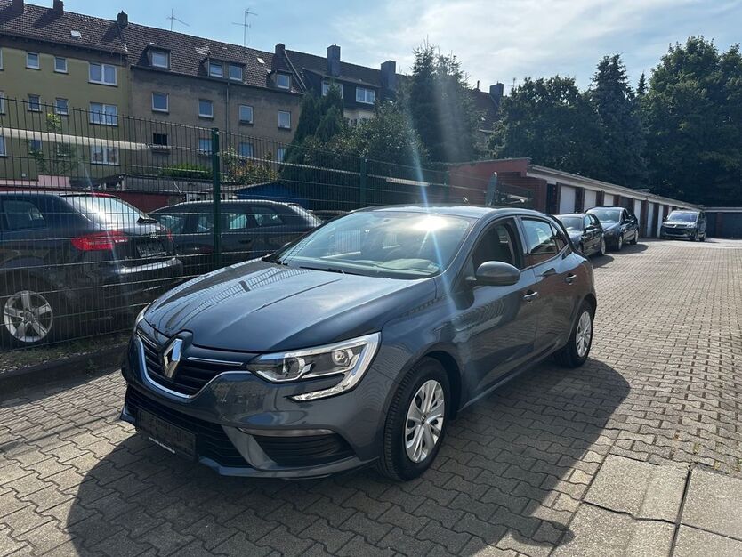 Renault Megane 140.000 km 7.000 € Essen 45143