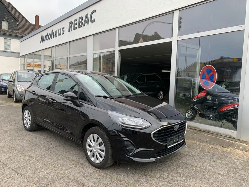 Ford Fiesta 94.300 km 9.590 € Moers 47443