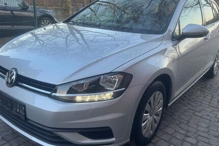 VW Golf 178.000 km 8.990 &euro; Recklinghausen 45661