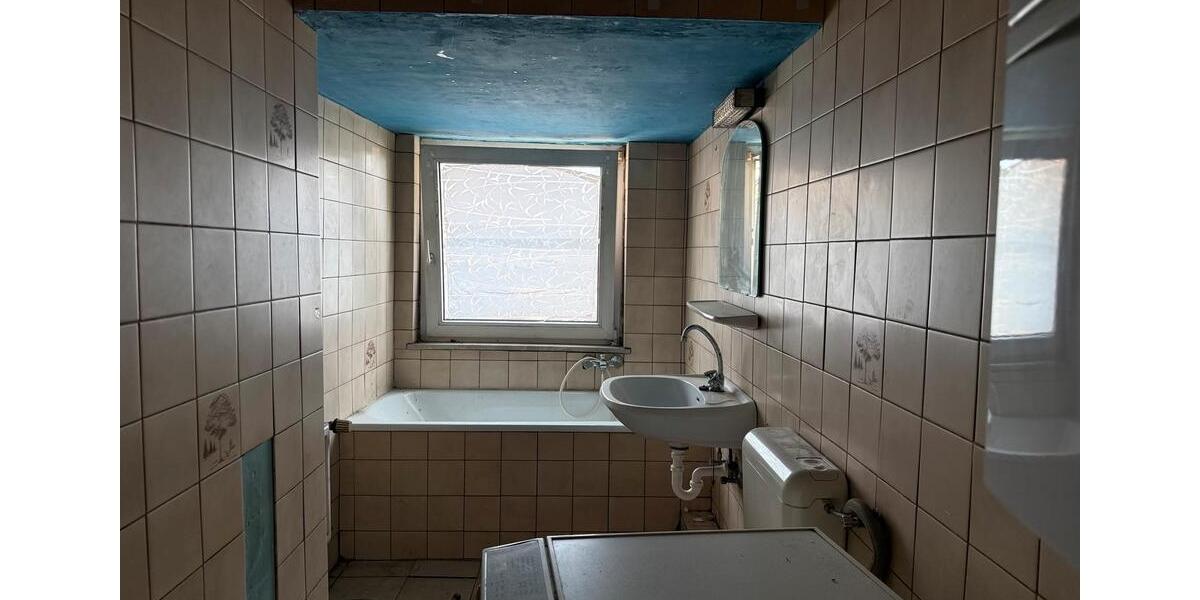 Dachgeschoßwohnung Essen Stadtbezirk III - 2 Zimmer, 31 m&sup2;, 36.000&euro; | Angebot:27129565