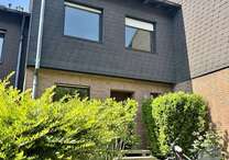 Haus zum Mieten in Düsseldorf 1.750 € 150 m²