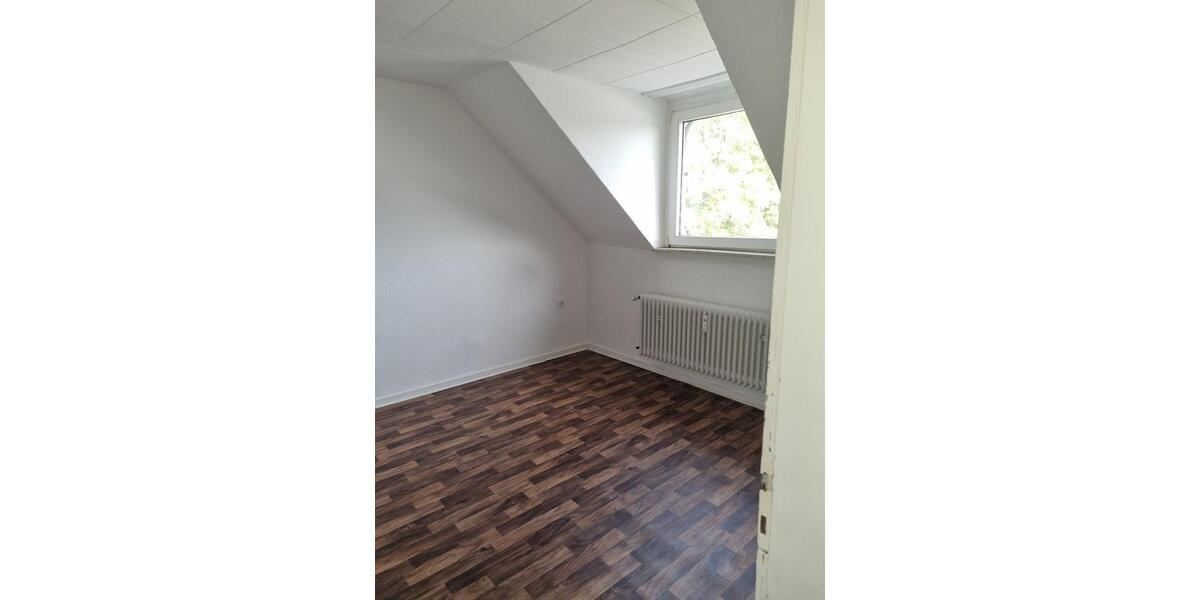 Dachgeschoßwohnung Mülheim an der Ruhr Menden-Holthausen - 2 Zimmer, 47 m&sup2;, 306&euro; | Angebot:27609673