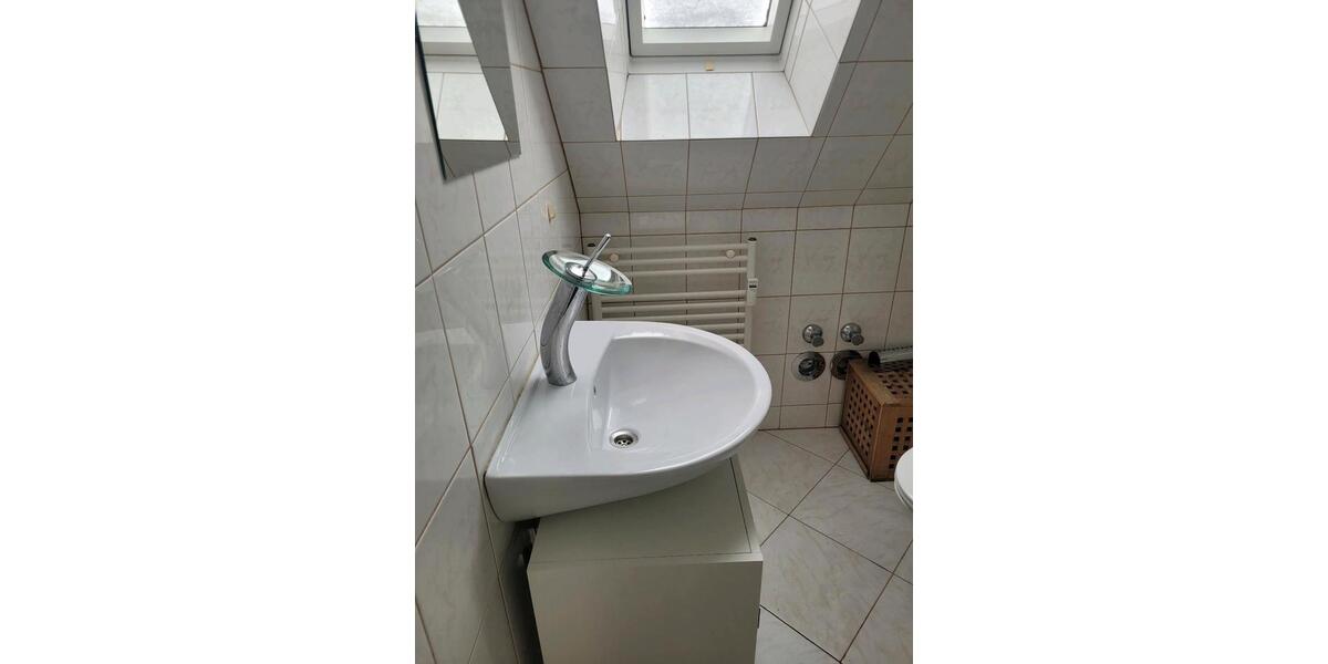 Dachgeschoßwohnung Bochum Bochum-Südwest - 2 Zimmer, 30 m&sup2;, 580&euro; | Angebot:26294656