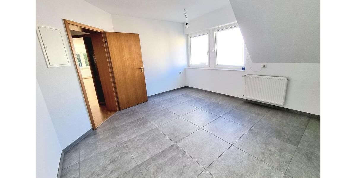 Etagenwohnung Bochum Eppendorf - 3.5 Zimmer, 119 m&sup2;, 1.180&euro; | Angebot:26314488