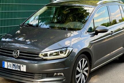 VW Touran 123.500 km 19.490 &euro; Essen 45359