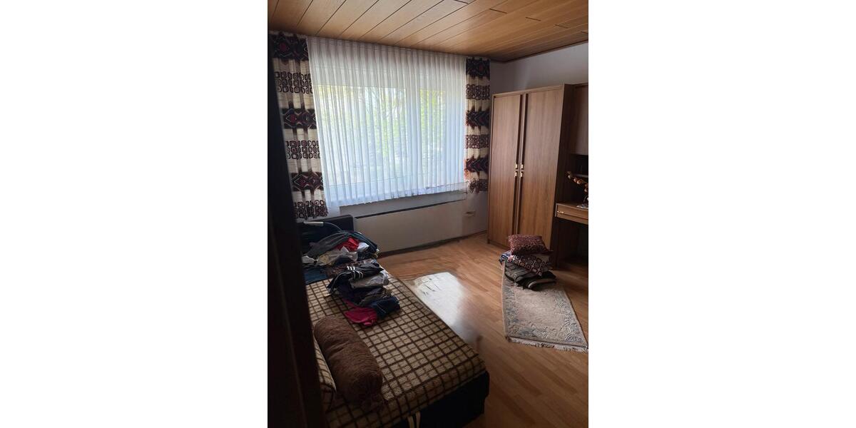 Einfamilienhaus Dinslaken - 7 Zimmer, 126 m&sup2;, 358.000&euro; | Angebot:26649660
