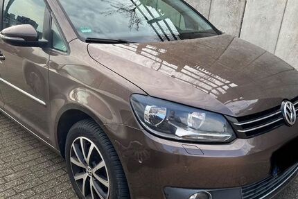 VW Touran 188.000 km 6.400 &euro; Velbert 42553