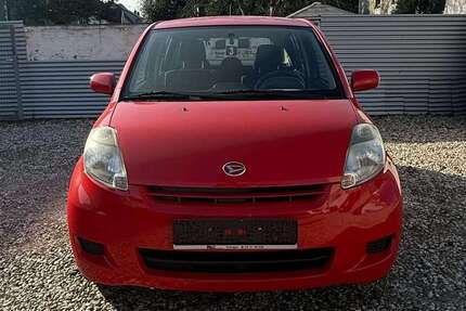 Daihatsu Sirion 139.600 km 3.000 &euro; Oberhausen 46045