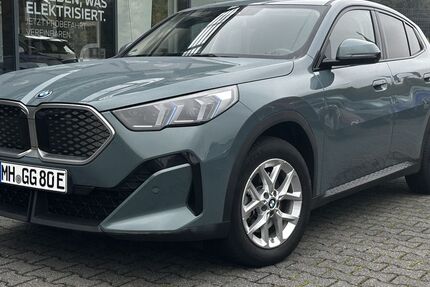 BMW iX2 30.990 km 36.970 € Mülheim 45472