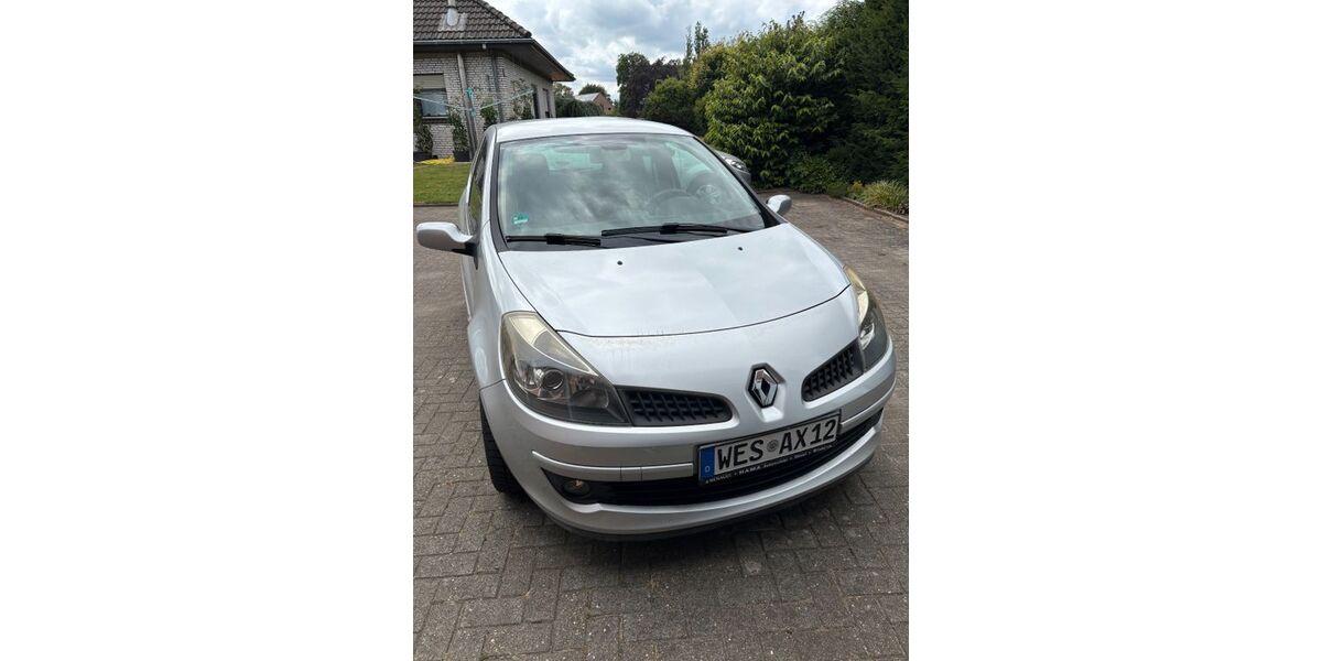 Renault Clio 165.000 km 2.500 &euro; Wesel 46485