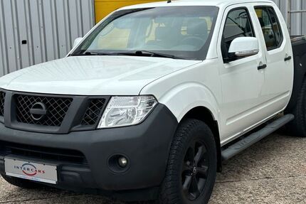 Nissan Navara 146.000 km 10.900 € Krefeld 47799