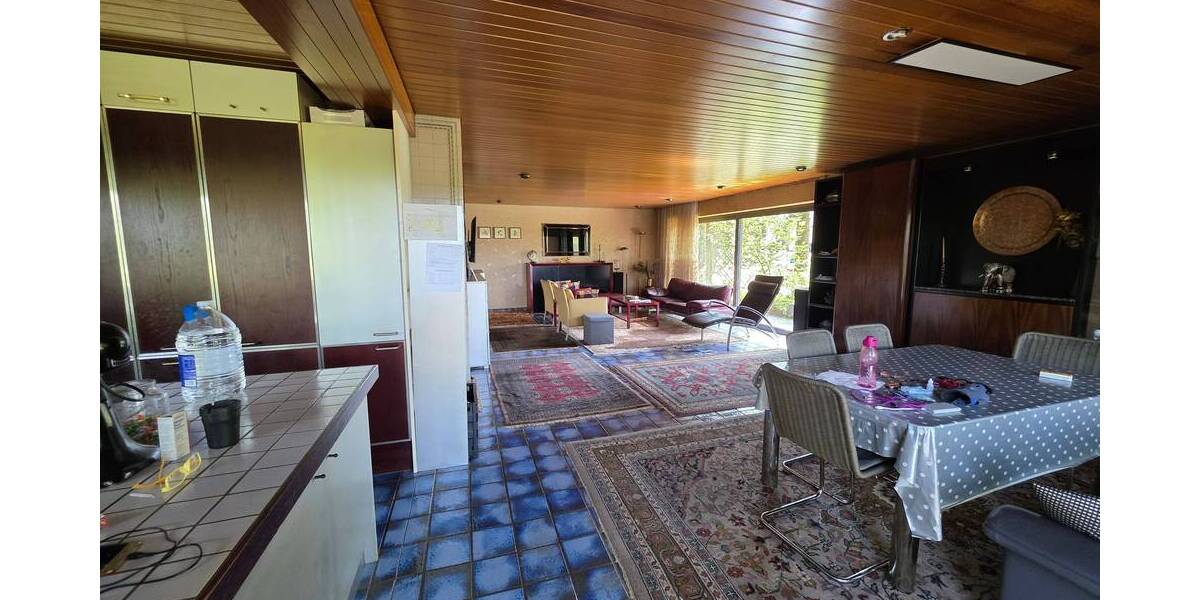 Zweifamilienhaus mit Einliegerwohnung in ruhiger Lage 6 zimmer